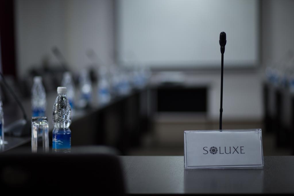 Soluxe Hotel Бішкек Екстер'єр фото