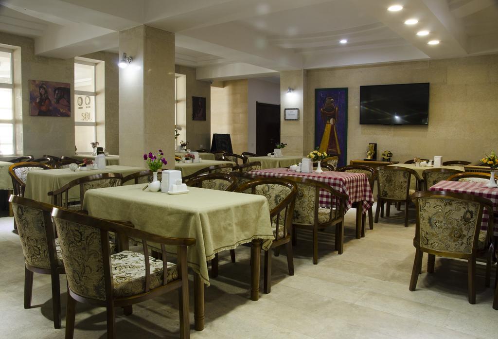 Soluxe Hotel Бішкек Екстер'єр фото